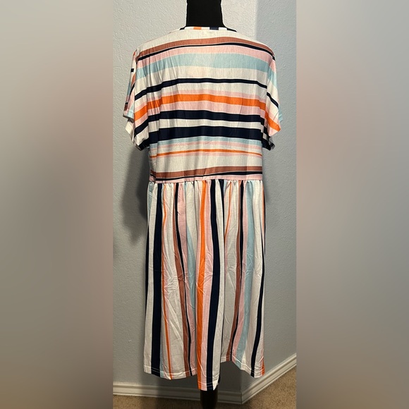 Midi Dress Chic Striped in Multicolor XL NWT - Picture 5 of 7